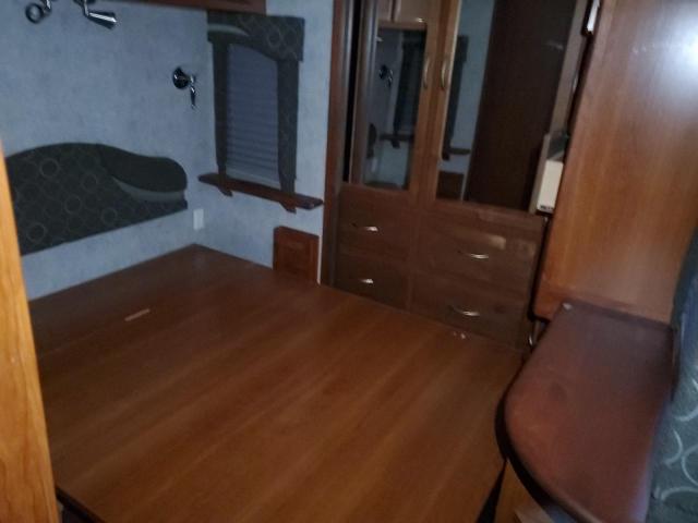 Photo 6 from auction – 2005 PARO MOTORHOME with VIN 5B4MP67GX43395737
