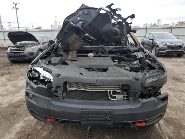 Photo 5 from auction – 2019 JEEP CHEROKEE T with VIN 1C4PJMBX3KD425690