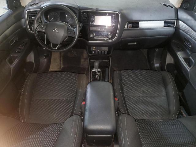 Photo 8 from auction – 2017 MITSUBISHI OUTLANDER with VIN JA4AZ2A31HZ052740