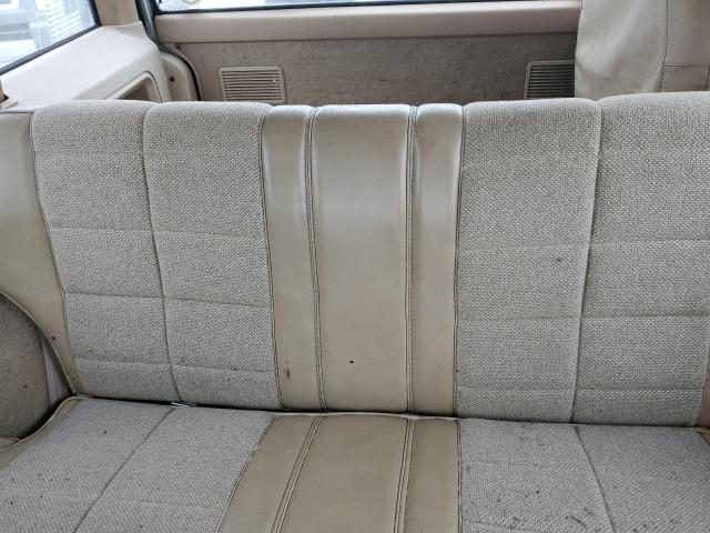 Photo 10 from auction – 1993 JEEP CHEROKEE C with VIN 1J4FJ78S6PL501032