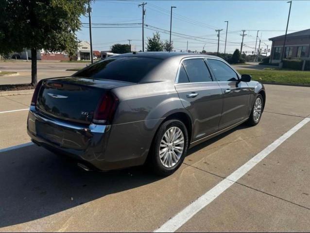 Photo 4 from auction – 2013 CHRYSLER 300C with VIN 2C3CCAET6DH650180