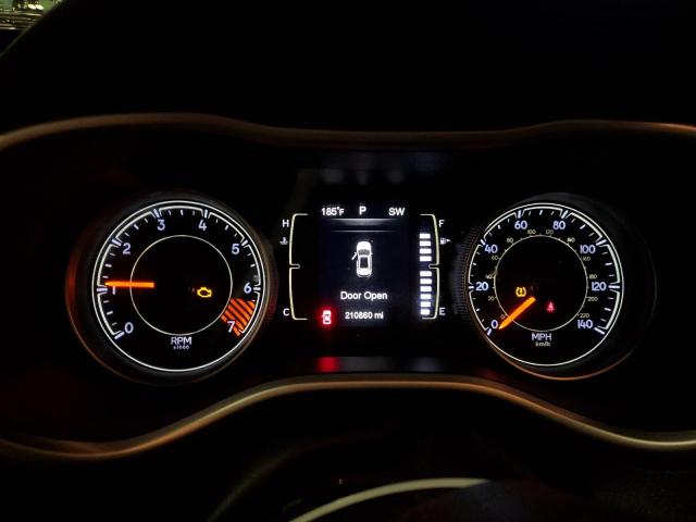Photo 9 from auction – 2015 JEEP CHEROKEE L with VIN 1C4PJMCB9FW752365