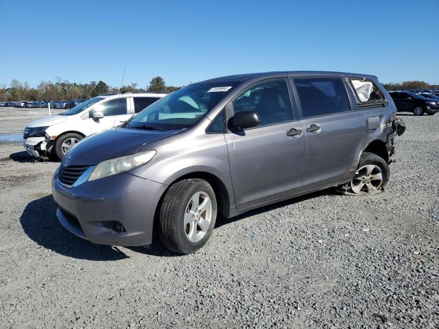 TOYOTA SIENNA 2011 with VIN 5TDZK3DC8BS120314 - Photo from auction