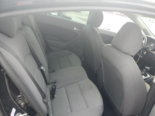 Photo 10 from auction – 2018 KIA FORTE LX with VIN 3KPFK4A79JE241121