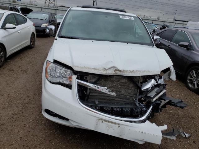 Photo 5 from auction – 2015 CHRYSLER TOWN & COU with VIN 2C4RC1CG8FR617951