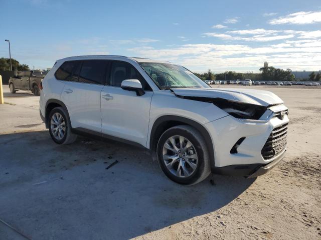 Photo 4 from auction – 2024 TOYOTA GRAND HIGH with VIN 5TDAAAA58RS010920