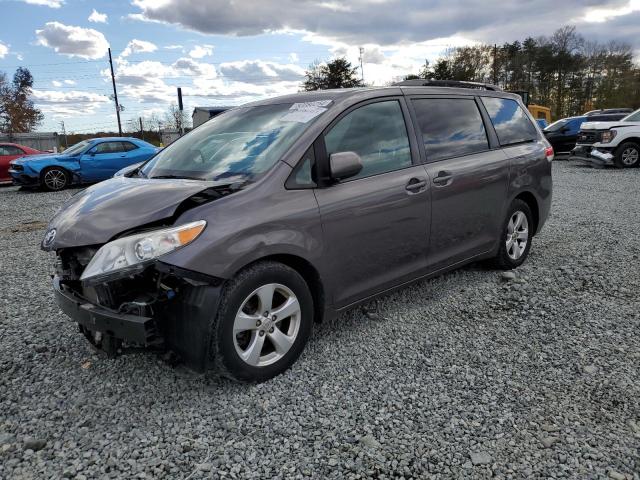 TOYOTA SIENNA LE 2013 with VIN 5TDKK3DC1DS303932 - Photo from auction