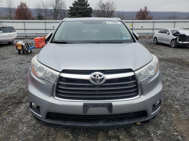 Photo 5 from auction – 2015 TOYOTA HIGHLANDER with VIN 5TDJKRFH6FS075680