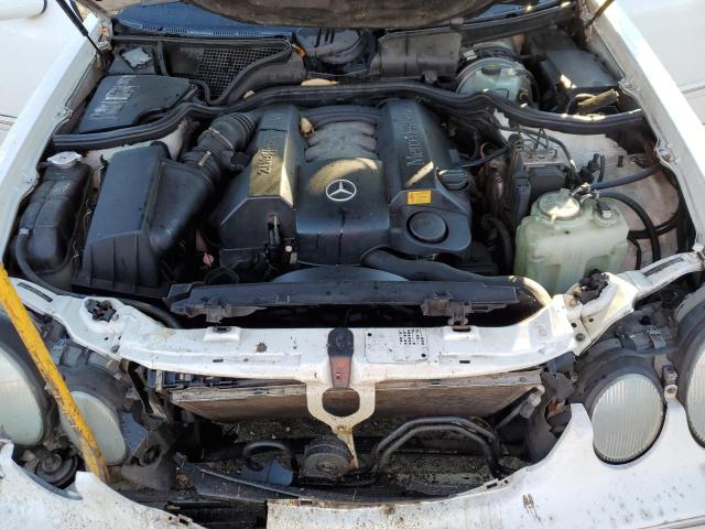 Photo 11 from auction – 2002 MERCEDES-BENZ E 320 with VIN WDBJF65J62B423016