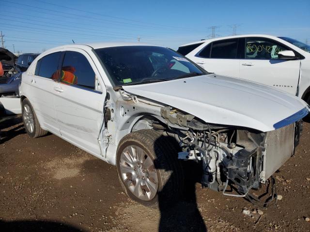 Zdjęcie 4 z aukcji – 2013 CHRYSLER 200 LX z VIN 1C3CCBABXDN647180
