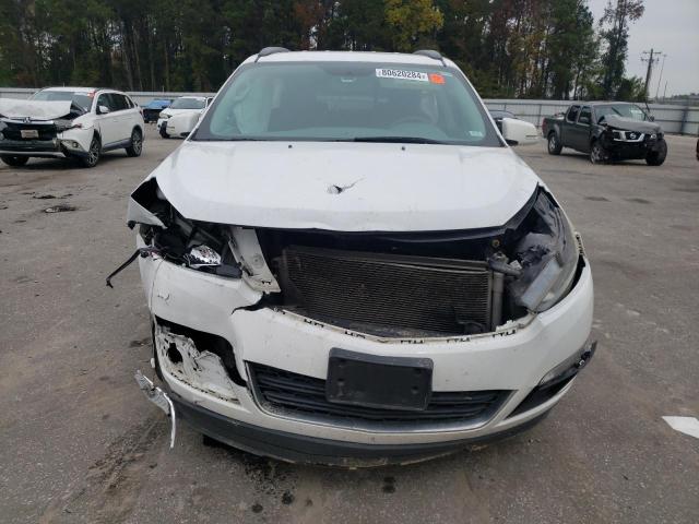 Photo 5 from auction – 2017 CHEVROLET TRAVERSE L with VIN 1GNKVGKD2HJ352707