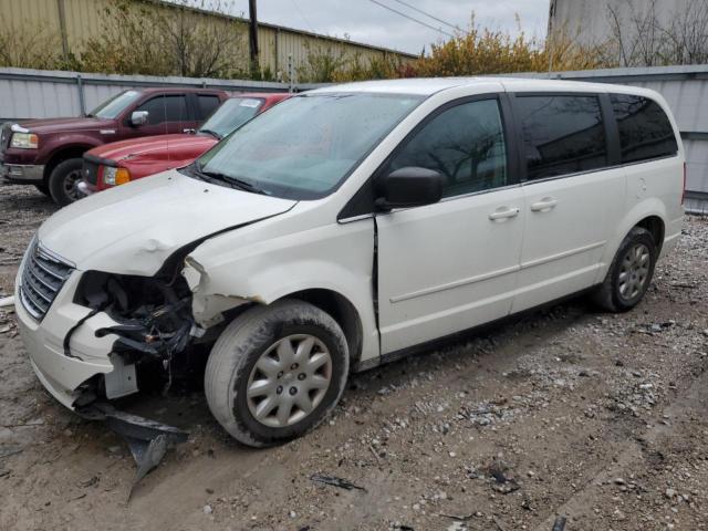 CHRYSLER TOWN & COU 2010 with VIN 2A4RR4DE5AR140945 - Photo from auction
