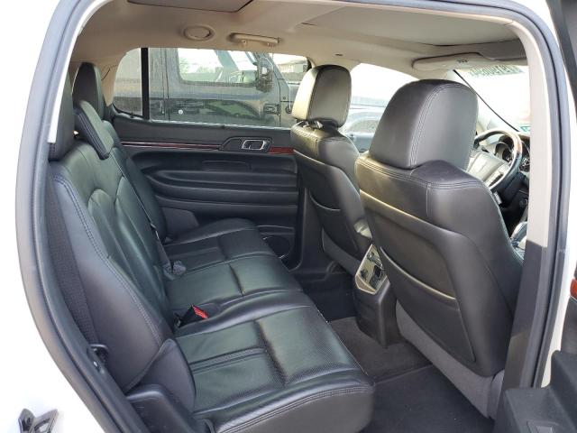 Photo 11 from auction – 2010 LINCOLN MKT with VIN 2LMHJ5FR7ABJ13348
