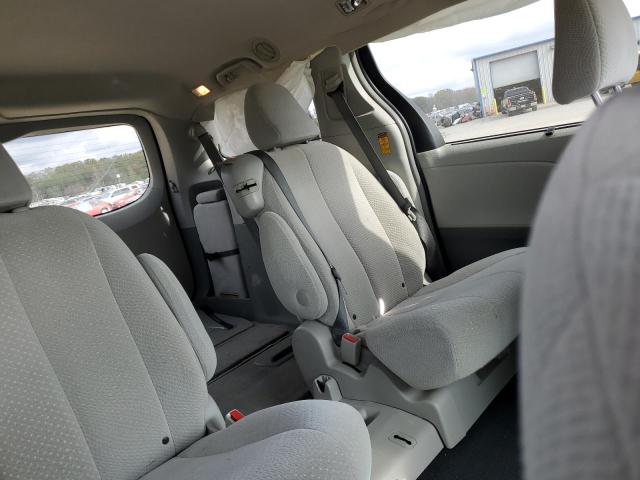 Photo 11 from auction – 2014 TOYOTA SIENNA LE with VIN 5TDKK3DC9ES472677