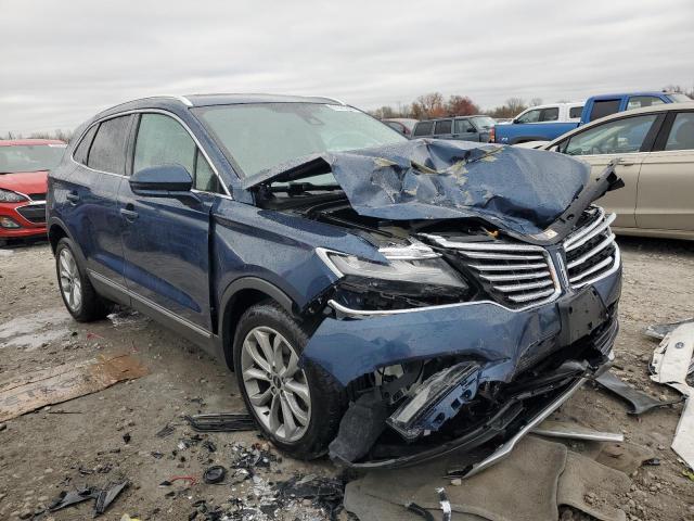 Photo 4 from auction – 2017 LINCOLN MKC SELECT with VIN 5LMCJ2D93HUL33577