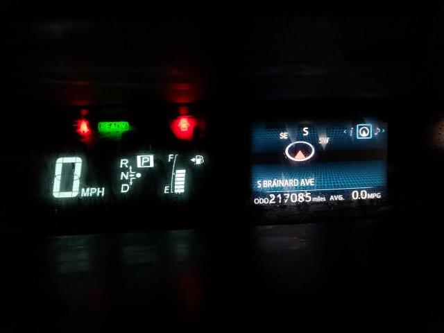 Photo 9 from auction – 2017 TOYOTA PRIUS V with VIN JTDZN3EU7HJ063673