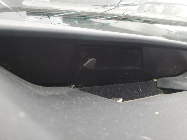 Photo 9 from auction – 2005 TOYOTA PRIUS with VIN JTDKB20U153025707