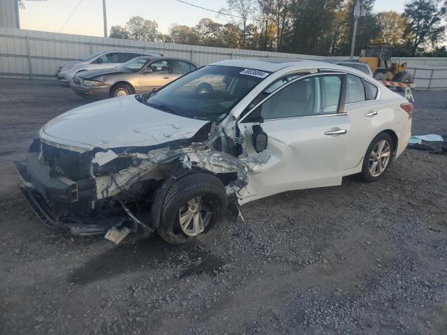 NISSAN ALTIMA 2.5 2015 with VIN 1N4AL3AP4FC134256 - Photo from auction