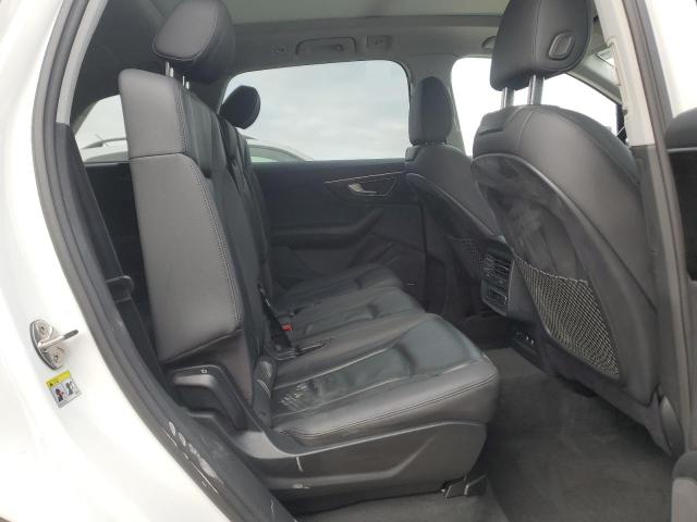 Photo 11 from auction – 2020 AUDI Q7 PREMIUM with VIN WA1LXAF70LD003295