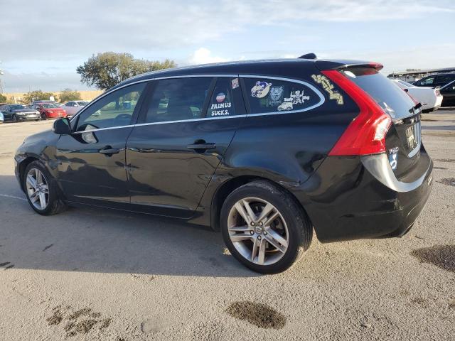 Photo 2 from auction – 2015 VOLVO V60 PLATIN with VIN YV140MED0F1208557
