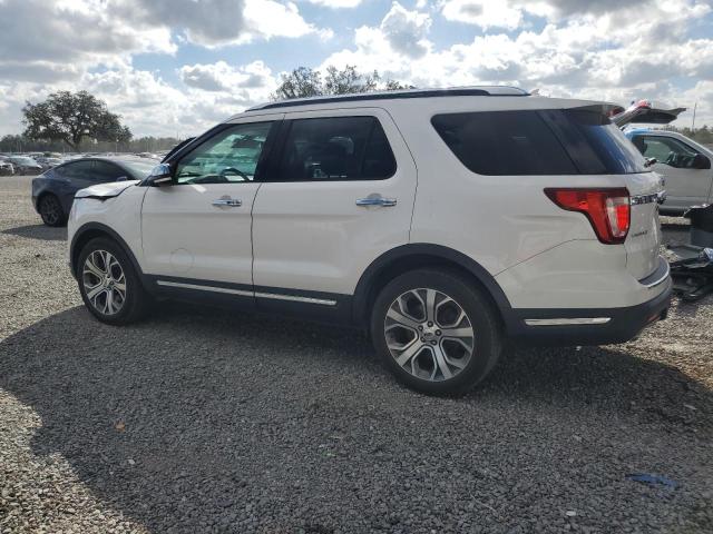 Photo 2 from auction – 2019 FORD EXPLORER L with VIN 1FM5K8F83KGA92156