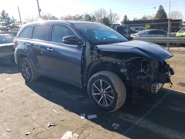 Photo 4 from auction – 2019 TOYOTA HIGHLANDER with VIN 5TDJZRFH2KS968807