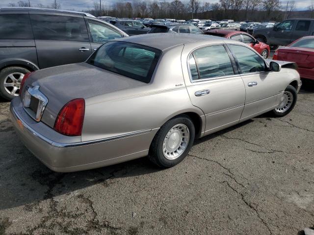 Photo 3 from auction – 2000 LINCOLN TOWN CAR E with VIN 1LNHM81W2YY935294