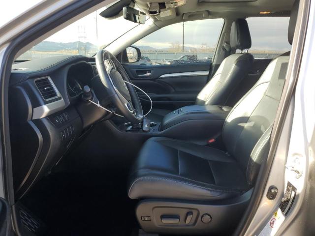 Photo 7 from auction – 2018 TOYOTA HIGHLANDER with VIN 5TDJZRFH9JS532096