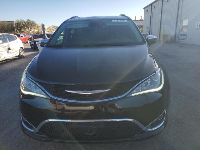 Photo 5 from auction – 2017 CHRYSLER PACIFICA L with VIN 2C4RC1GG4HR504088