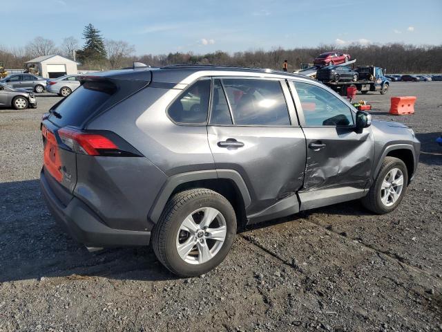 Photo 3 from auction – 2021 TOYOTA RAV4 XLE with VIN 2T3P1RFV3MC194044