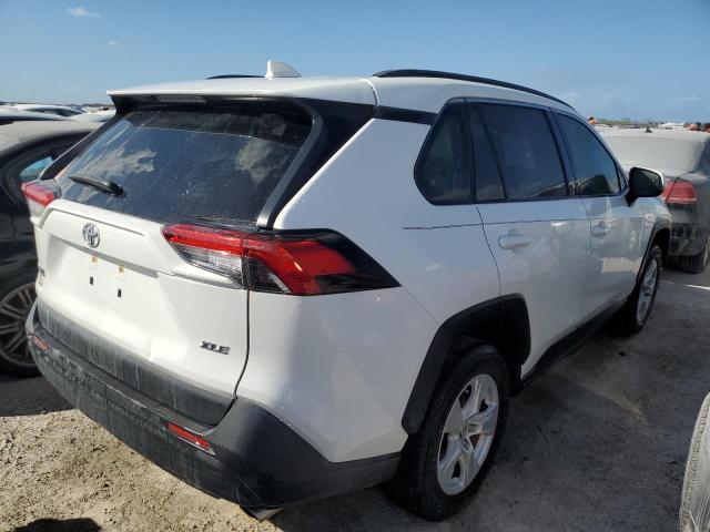 Photo 3 from auction – 2019 TOYOTA RAV4 XLE with VIN JTMW1RFV8KD018434