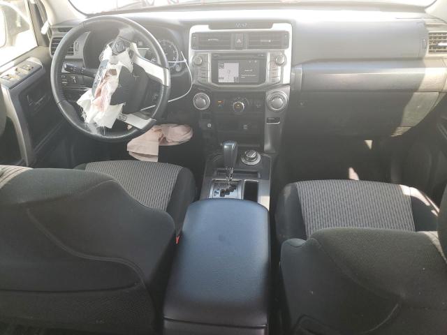 Photo 8 from auction – 2017 TOYOTA 4RUNNER SR with VIN JTEBU5JR2H5446717