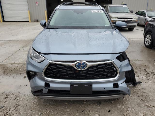 Photo 5 from auction – 2024 TOYOTA HIGHLANDER with VIN 5TDEBRCH3RS638808