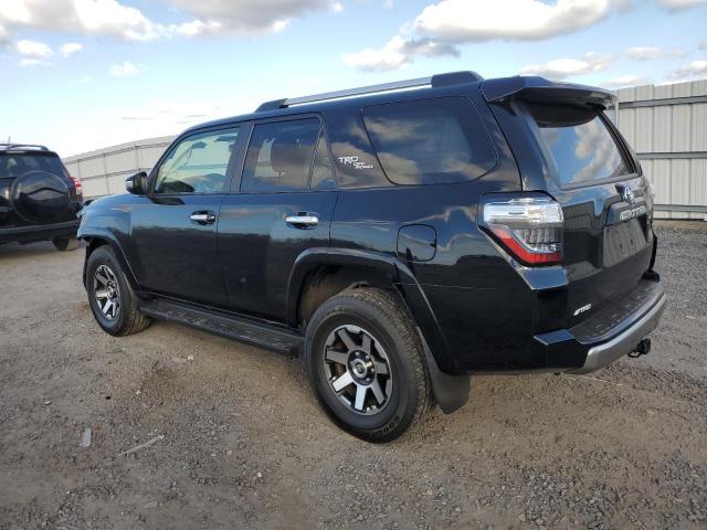 Photo 2 from auction – 2018 TOYOTA 4RUNNER SR with VIN JTEBU5JR3J5484754
