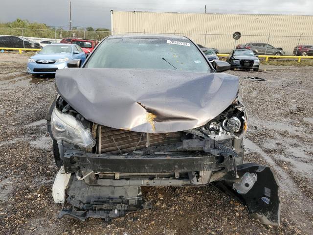 Photo 5 from auction – 2017 TOYOTA CAMRY LE with VIN 4T1BF1FK6HU336659