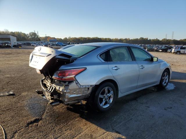 Photo 3 from auction – 2015 NISSAN ALTIMA 2.5 with VIN 1N4AL3AP3FN314591