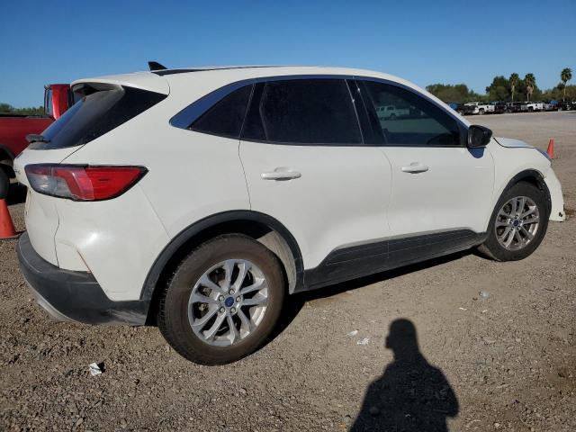 Photo 3 from auction – 2022 FORD ESCAPE SE with VIN 1FMCU0G65NUB38432