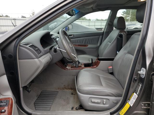 Photo 7 from auction – 2005 TOYOTA CAMRY LE with VIN 4T1BF30K45U597921