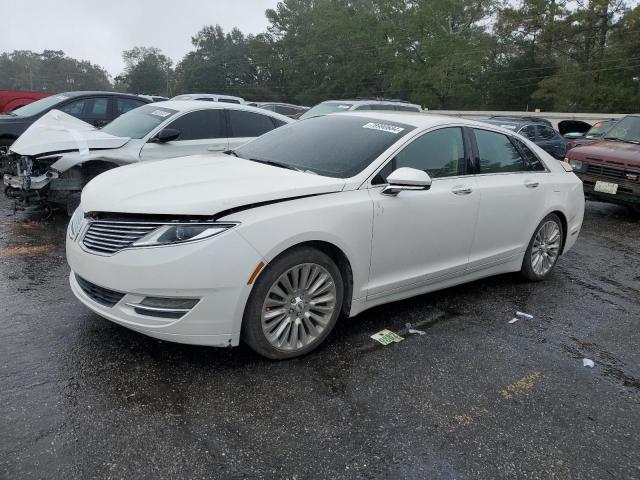 LINCOLN MKZ 2013 with VIN 3LN6L2G98DR825013 - Photo from auction