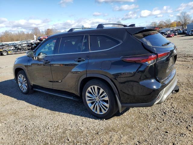 Photo 2 from auction – 2024 TOYOTA HIGHLANDER with VIN 5TDEBRCH4RS142822
