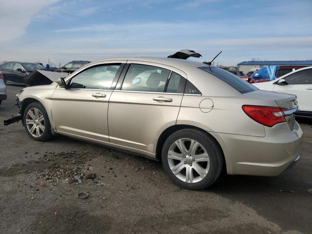 Photo 2 from auction – 2013 CHRYSLER 200 LX with VIN 1C3CCBAB6DN697820