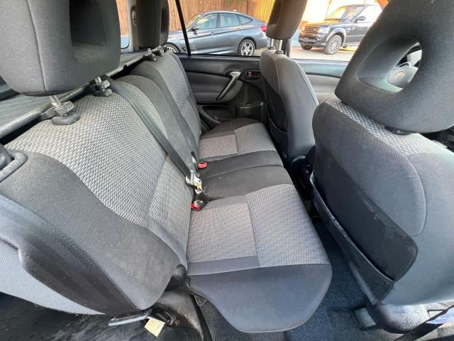 Photo 6 from auction – 2005 TOYOTA RAV4 with VIN JTEHD20V550050281