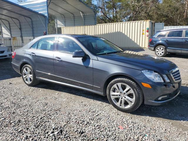 Photo 4 from auction – 2010 MERCEDES-BENZ E 550 with VIN WDDHF7CB4AA213798