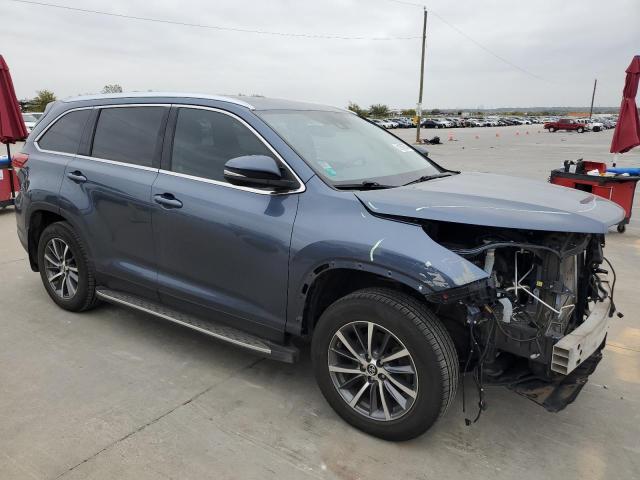 Photo 4 from auction – 2019 TOYOTA HIGHLANDER with VIN 5TDJZRFH6KS732192