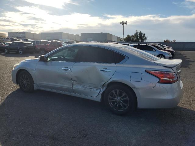 Photo 2 from auction – 2015 NISSAN ALTIMA 2.5 with VIN 1N4AL3AP0FC424087