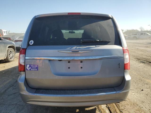 Photo 6 from auction – 2015 CHRYSLER TOWN & COU with VIN 2C4RC1BG1FR677443