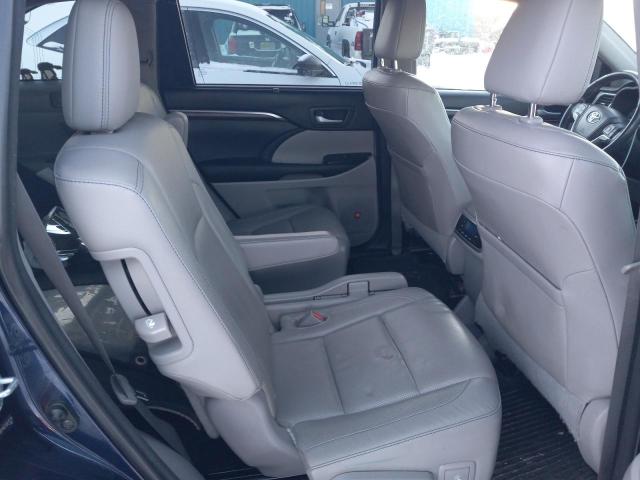 Photo 10 from auction – 2014 TOYOTA HIGHLANDER with VIN 5TDDKRFH4ES061529