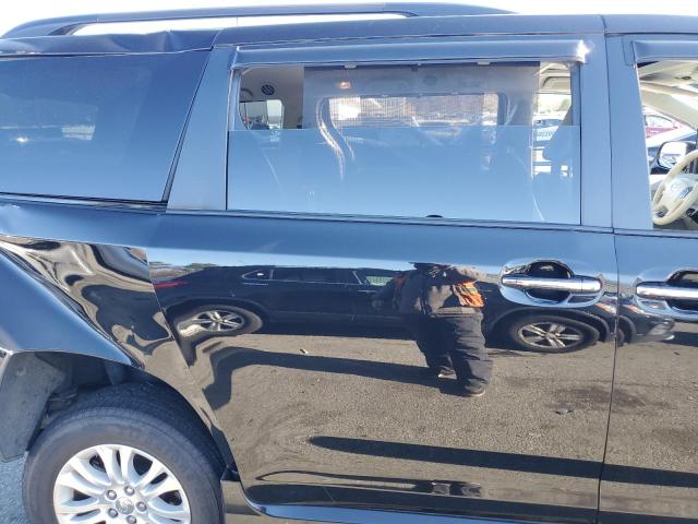 Photo 11 from auction – 2014 TOYOTA SIENNA XLE with VIN 5TDYK3DC0ES428464