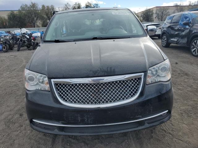 Photo 5 from auction – 2016 CHRYSLER TOWN & COU with VIN 2C4RC1GG2GR189371
