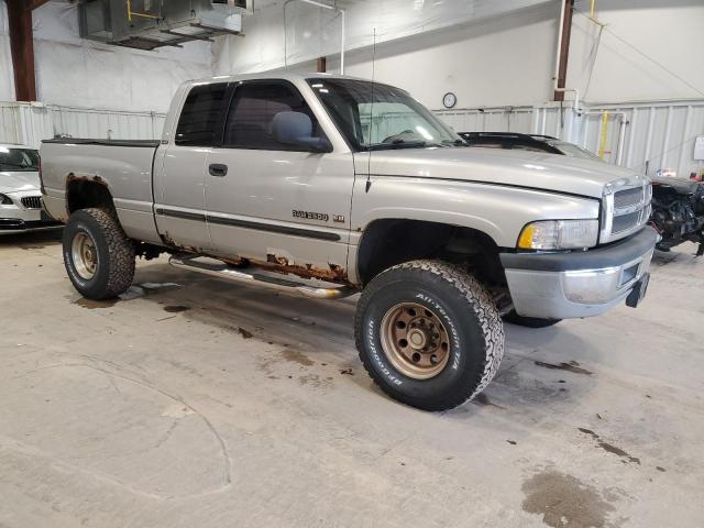 Фото 4 с аукциона – 2001 DODGE RAM 2500 с VIN 1B7KF23ZX1J239869
